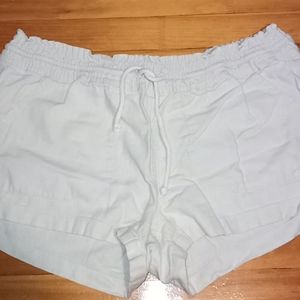 Linen Shorts!